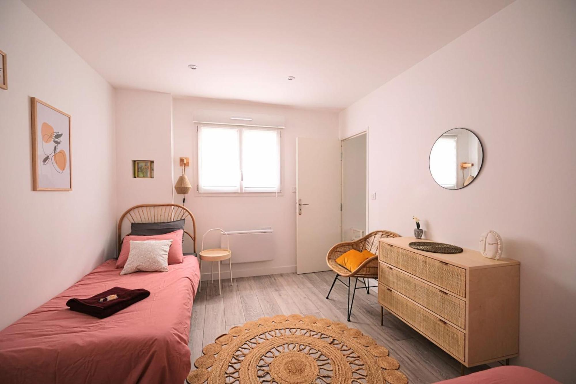Dewailly, 2 Chambres, 3 Lits, Elegant, 700M Centre Ville Amiens Eksteriør billede